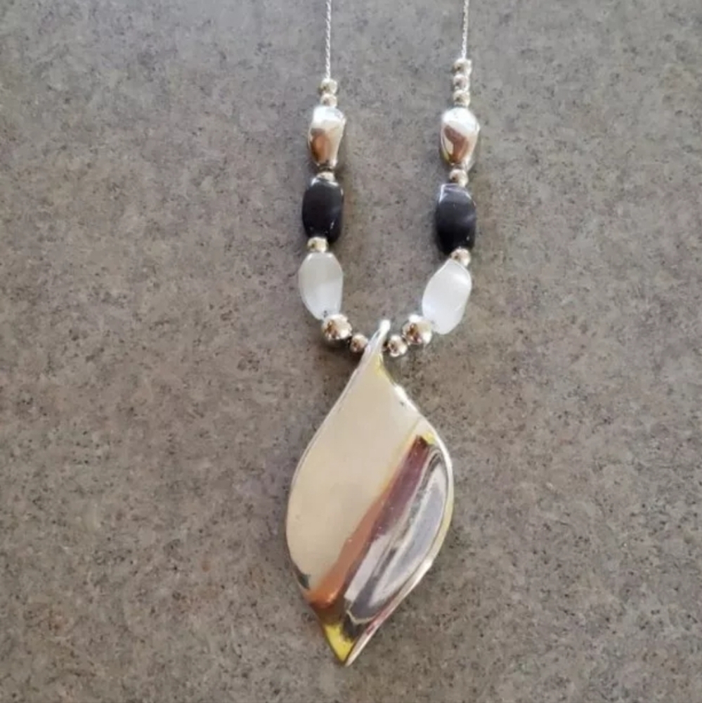 Jaclyn Smith-Cateye Jewelry set